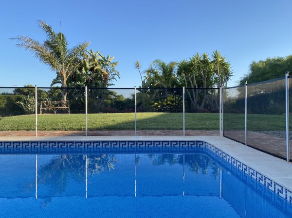 Swimming Pool Fence Install